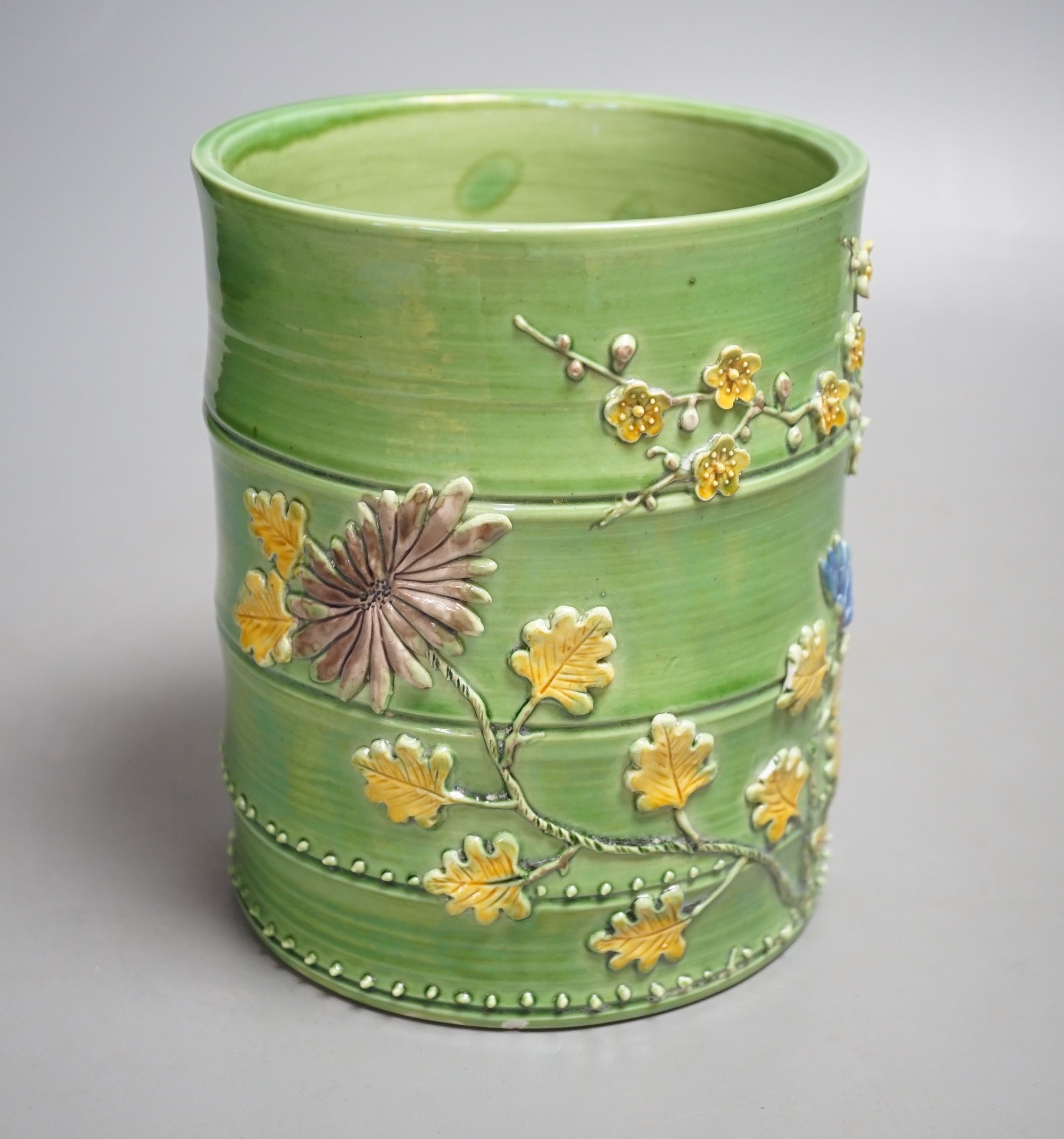 A Chinese green glazed brushpot, bitong, Republic period